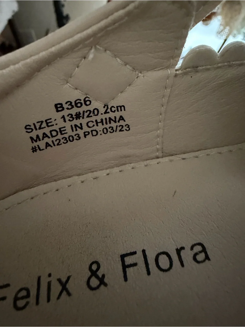 Girls' Cream Mary Jane Shoes